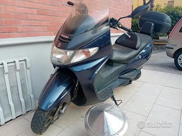 Suzuki Burgman 250 FMI