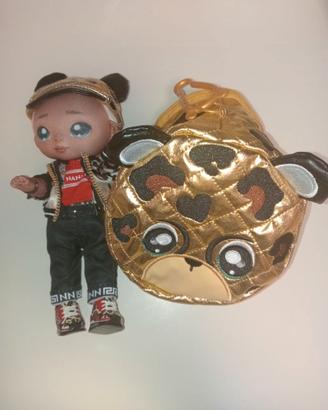 Bambola nanana con borsa