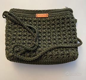 BORSA UNCINETTO FATTA A MANO