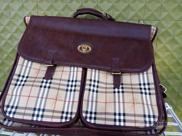 Valigia con porta abiti BURBERRY originale