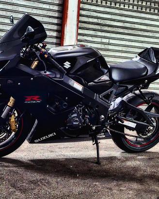 suzuki gsx r 600 k4 km originali