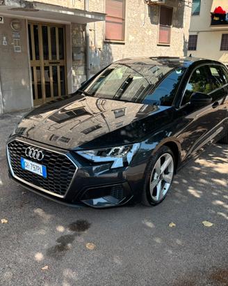 Audi a3 2.0 150cv 2022 automatica