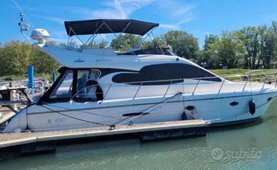 Doqueve Majestic 460 fly del 2002