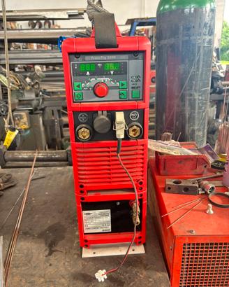 Saldatrice Fronius trans tig 2200
