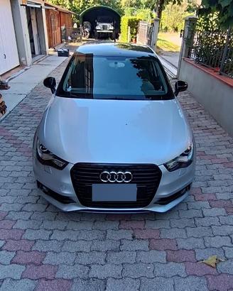 Audi A1 S line buone condizioni 2013