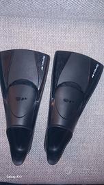 PINNE NUOTO CORTE 500 SILIFINS NERE