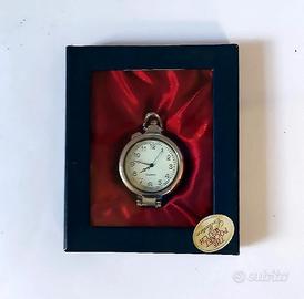 Orologio da Taschino, Eleganza Minimalista