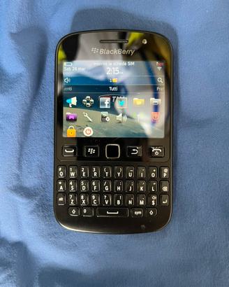 BlackBerry 9720