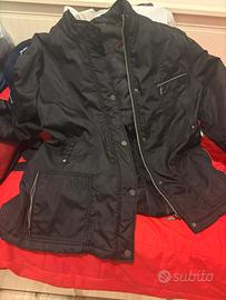 Giubbotto sportivo nero