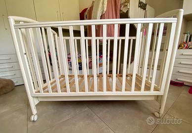 Lettino bambini con cancelli