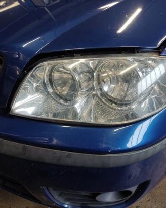 Proiettore sinistro FIAT PUNTO 3 del 2004