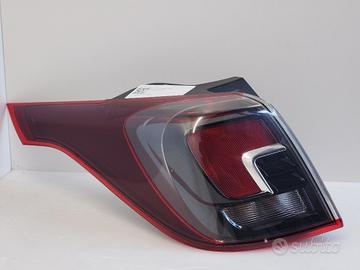 STOP FANALE POSTERIORE SINISTRO OPEL Crossland Ser