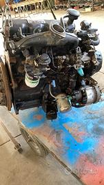 Motore usato Ford Transit 2500 diesel I Direct