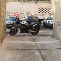 Yamaha fazer 600 naked scarenata scrambler