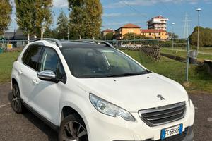 Peugeot 2008 1.2 pure tech 130cv allure - dic.2015