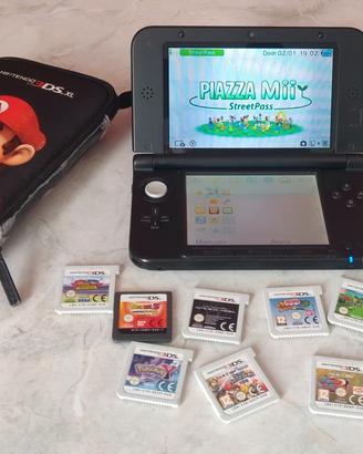 Nintendo 3DS XL con 12 giochi e accessori