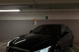 INFINITI Q50s