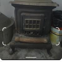 Stufa in ghisa antiquariato 