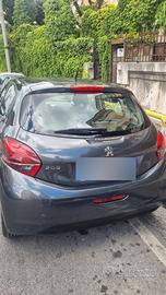 Peugeot 208 2015 