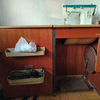 Macchina Singer Fashion Mate 257 con mobiletto