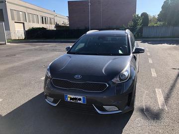 Auto Kia Niro