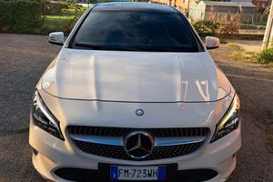 Mercedes-benz CLA 220 d S.W. Automatic Sport €1290