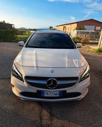 Mercedes-benz CLA 220 d S.W. Automatic Sport €1290