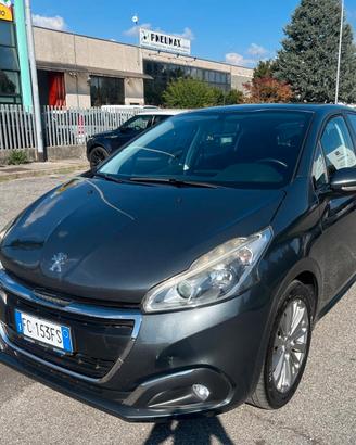 Peugeot 208 BlueHDi 75 5 porte Active