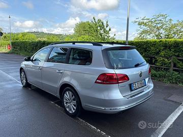 Volkswagen Passat Var. 2.0 TDI Highline BlueM.Tech