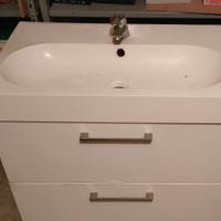 Mobile e lavabo Bagno