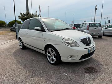 LANCIA Ypsilon 1.4 16V Platino AUTOMATICA