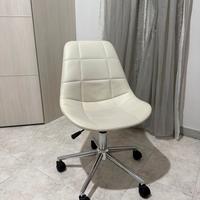 Sedia con rotella da scrivania 