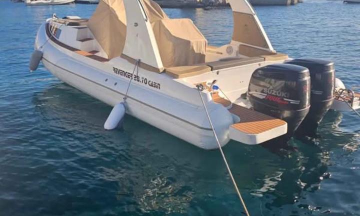 Gommone Revenger 28,70