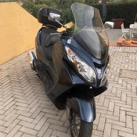 Scooter Suzuki Bergman 400 k8