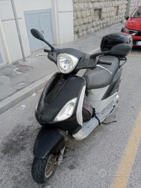 Sella originale Piaggio Fly - Derby Boulevard