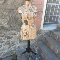 manichino sartoriale d'epoca restaurato 