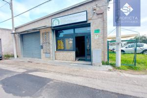 Capannone in Via Giuseppe Speziale Taranto