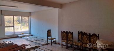 Garage ex attività commerciale 80 mq