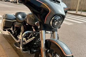 HARLEY DAVIDSON STREET GLIDE SPECIAL
