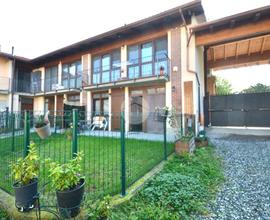 VILLA A SCHIERA A COLLEGNO