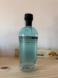 Bottiglia blue gin london N1
