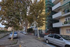 3 LOCALI A PORTICI