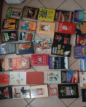 STOCK 154 LIBRI NUOVI 