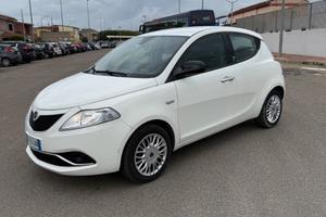 Lancia ypsilon 1.3 mtj