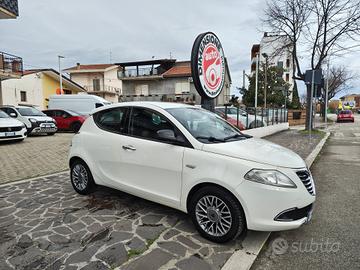 Lancia Ypsilon 1.2 69 CV 5 porte GPL Ecochic Silve