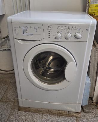 Lavatrice Indesit 6kg
