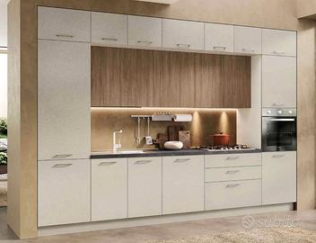 cucina 360 cm h 252 cm come in foto