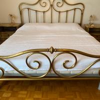 Letto in ottone