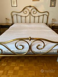 Letto in ottone