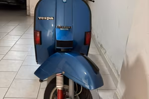 Vespa PX 125 E arcobaleno